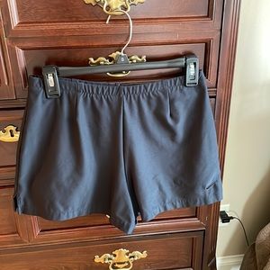 Nike tennis shorts